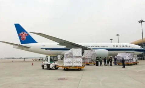 汕尾昆明机场物流助力鲜花输送全国